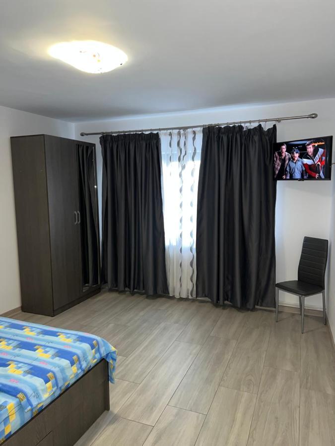 Studio Andrei Ramnicul Valcea Râmnicu Vâlcea エクステリア 写真